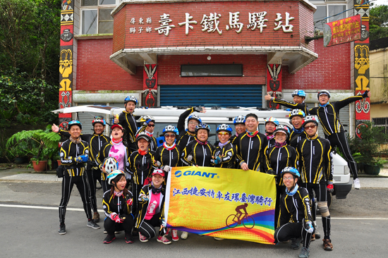 241a3f86-e755-42d9-826e-6494442dc3be