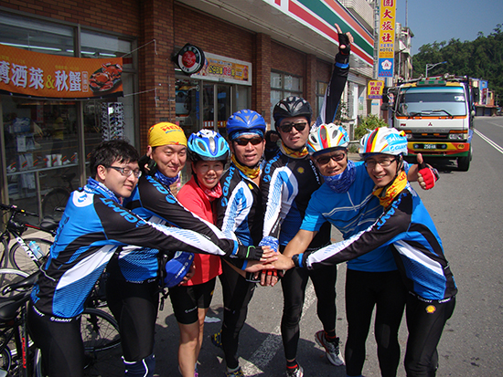 e1ae89d9-f295-41b4-9645-9d3f6cc1218d