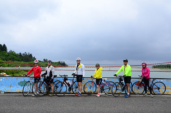 7b07a61b-7e94-44bb-aa45-f8cb2047bf3b