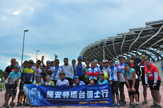 59f90543-803d-4080-9d7b-45660a81306e