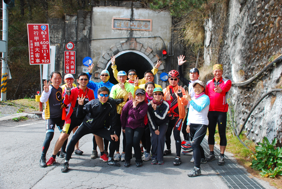 588cfd13-bda0-4dcc-9856-4430701dbf6e