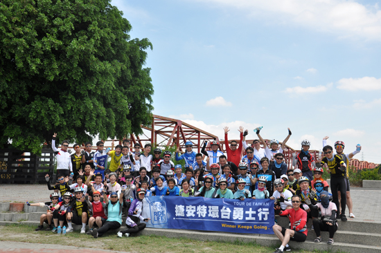 10c042e5-7d94-4522-8023-fef1ec1ba595