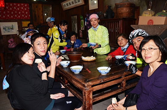 b80ad47d-d434-47ed-a0d6-fa993ea99dd5