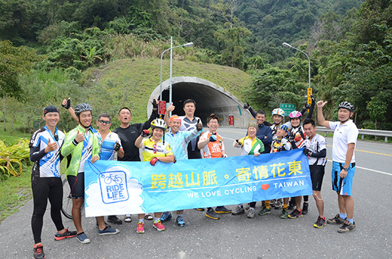 d53dccb3-fb2d-4fe0-89e9-b82f4d02f8da