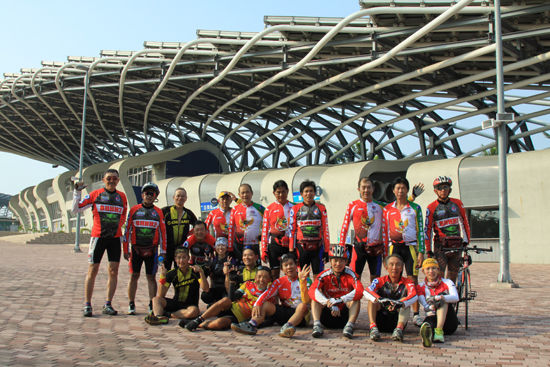 c7ebbbe4-6d27-49f1-8302-cd2edf4855d1